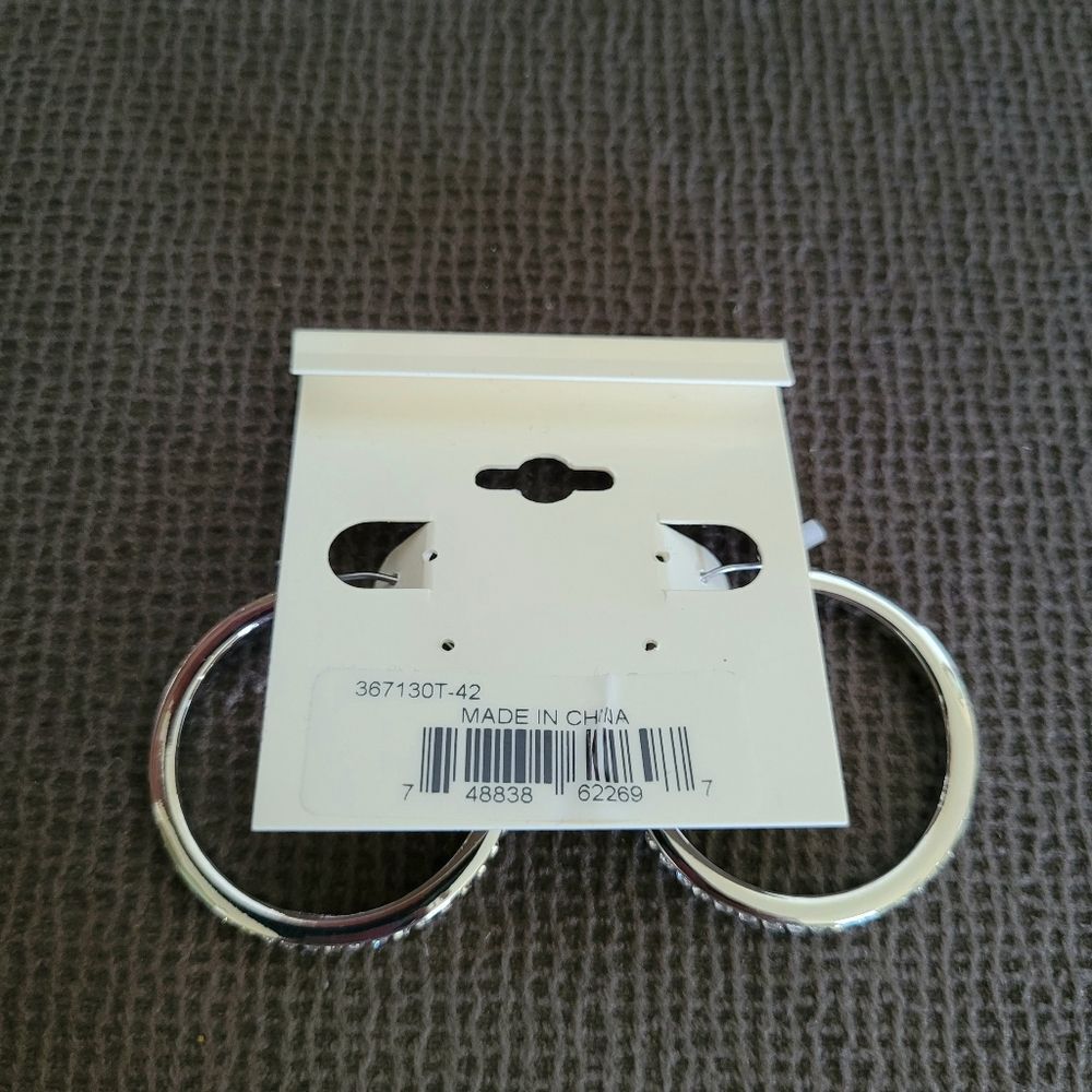 Tahari Cubic Zirconia💎 Lined Silver Hoop Earrings - Picture 8 of 16